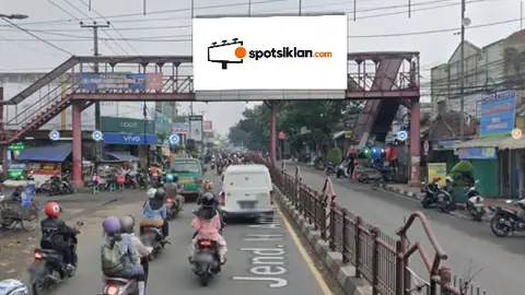 Videotron 4 × 8 m di Jl. Jend H Amir Machmud (Area Cimahi Square Park), Jawa Barat