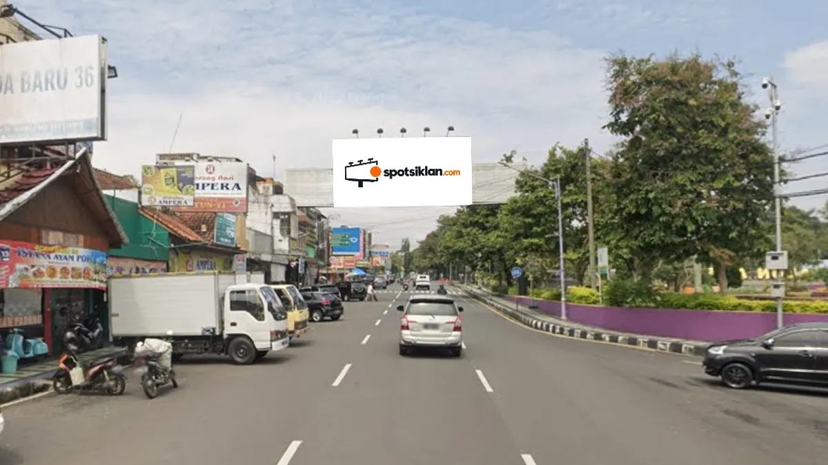 Bando Jalan 5 × 10 m di Jl. Ir H. Juanda, Ciamis, Jawa Barat