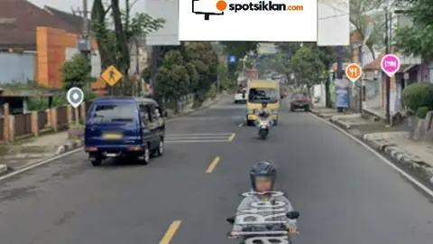 Bando Jalan 5 × 10 m di Jl. Jend. Sudirman Lingk. Cibeureum (Arah Tasikmalaya), Ciamis, Jawa Barat