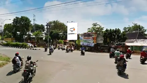 Billboard 4 × 6 m di Jl. Brigjend. Dharsono (By Pass), Cirebon, Jawa Barat