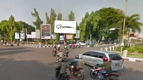 Billboard 5 × 10 m di Jl. Sunan Gunung Jati (depan Bank BTN), Cirebon, Jawa Barat