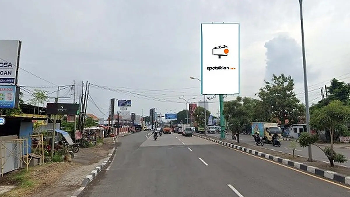 Billboard 10 × 5 m di Jl. Jenderal Ahmad Yani (Perempatan Jl. Jend. Ahmad Yani - Jl. Ciremai Raya, Jl. Rajawali Raya), Cirebon, Jawa Barat