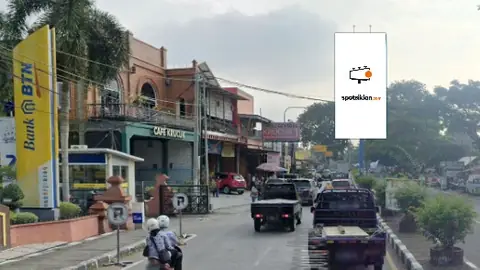 Billboard 5 × 10 m di Jl. Slamet Riyadi (Depan Empal Gentong Krucuk), Cirebon, Jawa Barat