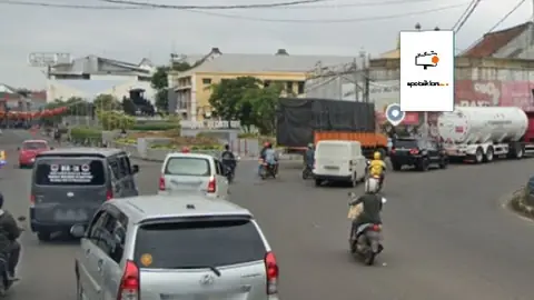 Baliho 4 × 6 m di Jl. Benteng (Area Simpang Taman Pedati Gede), Cirebon, Jawa Barat