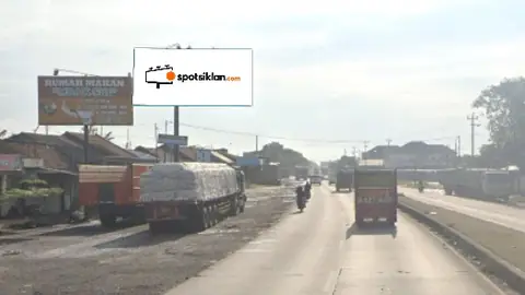 Billboard 5 × 10 m di Jl. Raya Demak-Kudus Trengguli (Arah Pertigaan Trengguli, Arah Kudus), Jawa Tengah