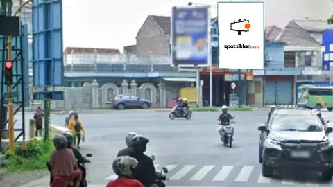 Baliho 6 × 4 m di Jl. Sultan Fatah (Area Samping Stadion Pancasila Demak), Jawa Tengah