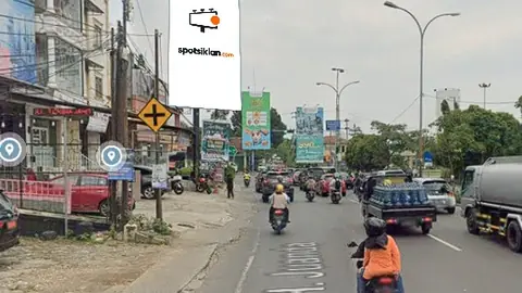 Billboard 5 × 10 m di Pertigaan Jl. Juanda/Margonda (dari Arah Jl. Raya Bogor/Exit Tol Cijago Menuju Jl. Margonda), Depok, Jawa Barat