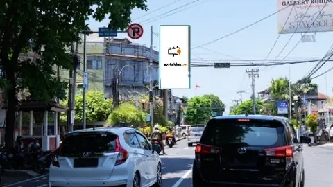 Billboard 8 × 4 m di Jl. Hasanuddin 51 (Taman Puputan Badung dari Jl. Diponegoro), Denpasar, Bali