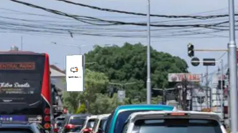 Billboard 8 × 4 m di Jl. Imam Bonjol (Ubung dan Gatsu dari Arah Kuta, Hadap Selatan), Denpasar, Bali