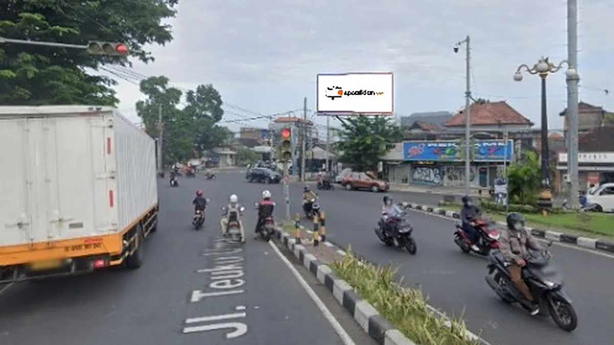 Videotron 4 × 8 m di Jl. Teuku Umar (Area Perempatan Jl. Imam Bonjol (Buagan)), Denpasar, Bali