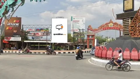 Baliho 6 × 4 m di Jl. A. Yani (Bundaran Tugu Adipura), Grobogan, Jawa Tengah