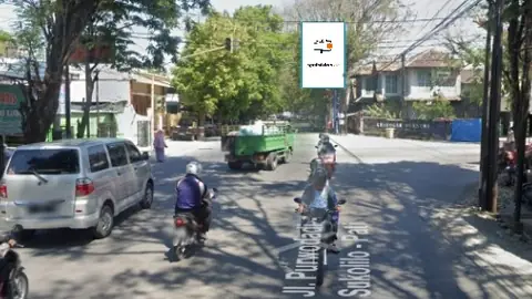 Baliho 4 × 6 m di Jl. Slamet Riyadi Jl. Jend Sudirman (Arah Alun-alun Purwodadi), Grobogan, Jawa Tengah