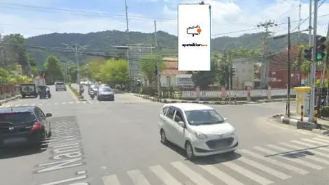 Billboard 5 × 10 m di Jl. Nani Wartabone (Arah Polres Gorontalo)