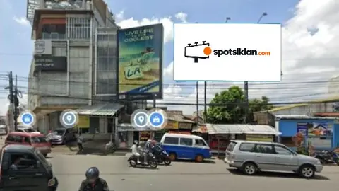 Billboard 10 × 5 m di Jl. Raya Bandung - Garut (Arah menuju Bunderan Leuwidaun), Jawa Barat