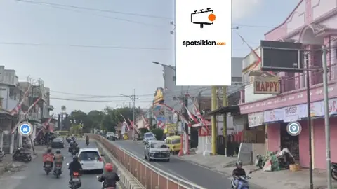 Billboard 5 × 10 m di Jl. Ahmad Yani (Gladag kembar menuju ke tengah kota/Alun-alun), Jember, Jawa Timur