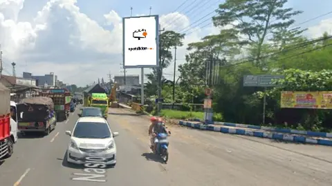 Baliho 4 × 6 m di Jl. Dharmawangsa (Area Terminal Tawang Alun Jember), Jawa Timur