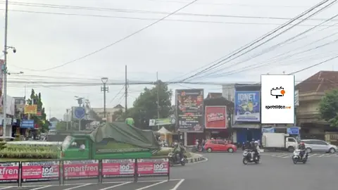 Baliho 6 × 4 m di Jl. Sumatra (Bundaran DPRD Jember), Jawa Timur
