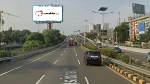 Billboard 8 × 16 m di Jl. Satria (Latumenten) kec. Grogol Petamburan (Tol Pluit (Tomang) Menuju Bandara), Jakarta Barat, DKI Jakarta