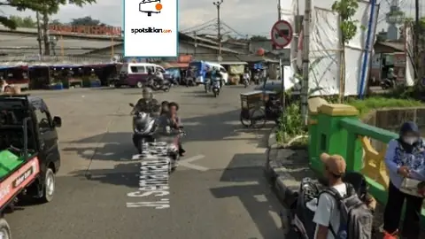 Baliho 6 × 4 m di Jl. Raya Semanan (Dari Arah Cengkareng Menuju Semanan), Jakarta Barat, DKI Jakarta