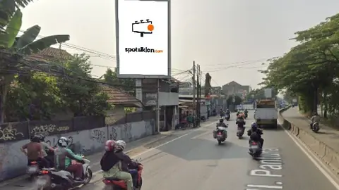 Baliho 4 × 6 m di Jl. Raya Daan Mogot (Dari Cengkareng Menuju Grogol), Jakarta Barat, DKI Jakarta