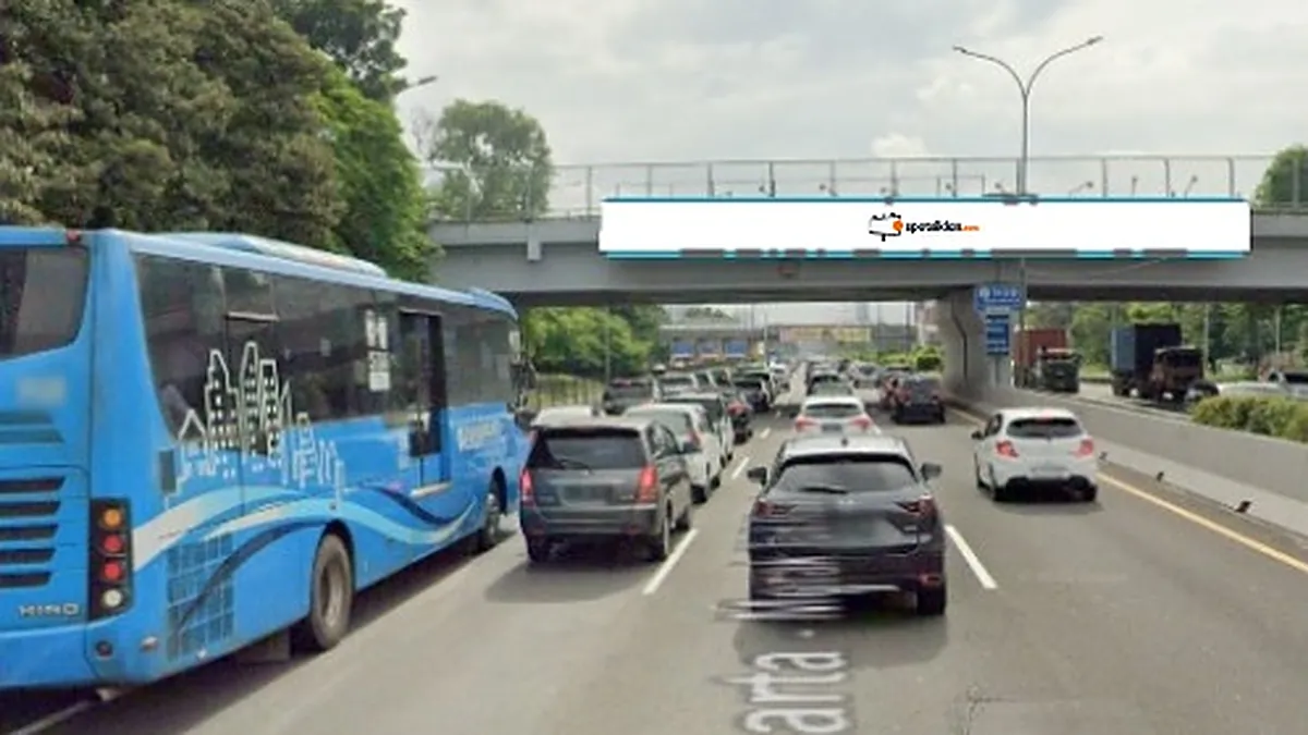 JPO 2 × 25 m di Jl. Jakarta-Tangerang KM.06 + 245 (Dari Arah Tangerang Menuju Jakarta), Jakarta Barat, DKI Jakarta