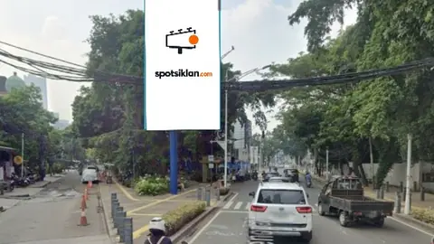Billboard 5 × 10 m di Dari Arah Jl. Senopati menuju Jl. Suryo, Jakarta Selatan (unit 1), DKI Jakarta