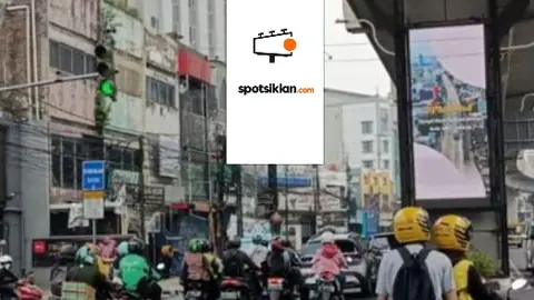Billboard 6 × 12 m di Jl. RS Fatmawati Raya (Dari Cipete Menuju Blok M), Jakarta Selatan, DKI Jakarta