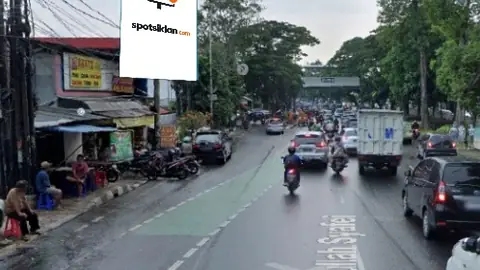 Baliho 6 × 4 m di Jl. KH. Abdullah Syafeii (Cassablanca Menuju Mall Basura), Jakarta Selatan, DKI Jakarta