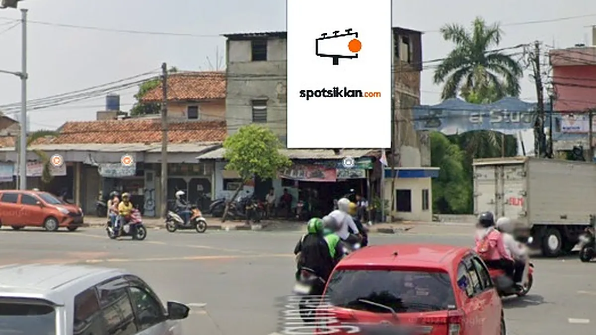 Baliho 6 × 4 m di Jl. Taman Margasatwa (Lampu Merah Margasatwa), Jakarta Selatan, DKI Jakarta