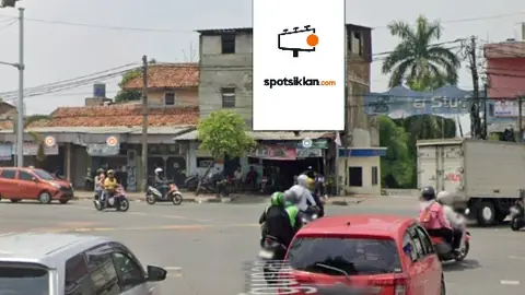 Baliho 6 × 4 m di Jl. Taman Margasatwa (Lampu Merah Margasatwa), Jakarta Selatan, DKI Jakarta