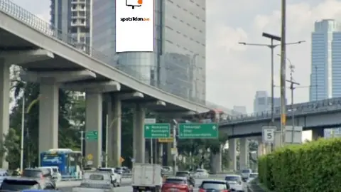 Videotron 12 × 24 m di Jl. Jend Gatot Subroto (Gedung Graha Makmur/Mercure, Dari Cawang ke Semanggi/ Rasuna Said), Jakarta Selatan, DKI Jakarta