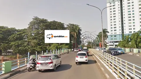 Billboard 6 × 12 m di Jl. Mandara Permai (Gerbang Pantai Indah Kapuk) – Jakarta Utara, DKI Jakarta