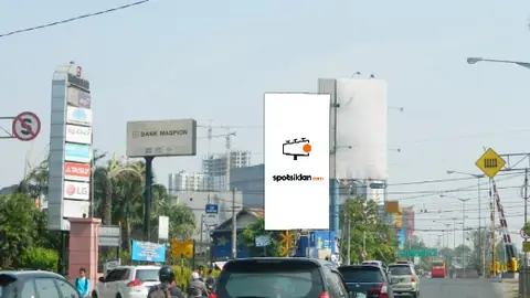 Billboard 6 × 12 m di Jl. Gunung Sahari (Area Gedung Maspion), Jakarta Utara, DKI Jakarta