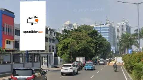Billboard 8 × 4 m di Jl. Mitra Sunter Bulevar (Arah Danu Sunter), Jakarta Utara, DKI Jakarta