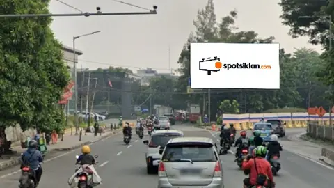Billboard 12 × 6 m di Jl. Pluit Raya (Jembatan Tiga Menuju Pluit Village), Jakarta Utara, DKI Jakarta