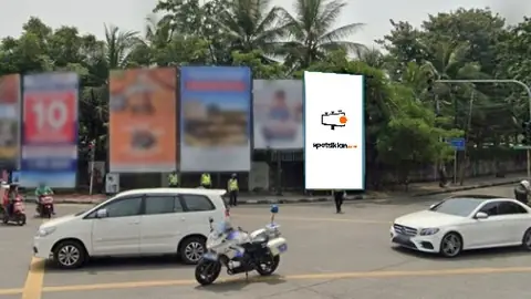 Baliho 4 × 6 m di Jl. HBR Motik (Lampu Merah Danau Sunter), Jakarta Utara, DKI Jakarta