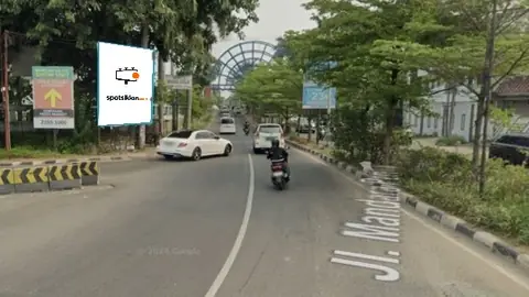 Baliho 4 × 4 m di Jl. Mandara Permai (Selatan McDonald's Muara Karang), Jakarta Utara, DKI Jakarta