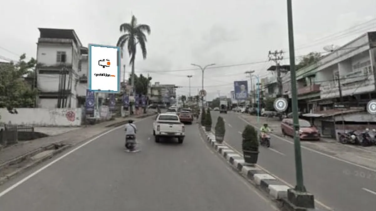 Billboard 6 × 4 m di Jl. Simpang Kawat (Dari Arah Paal Lima menuju kearah Pasar Angso Duo), Jambi
