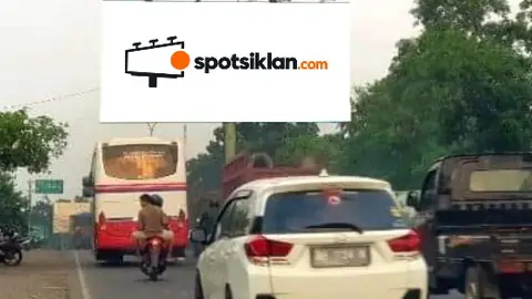 Billboard 5 × 10 m di Jl. Lintas Timur Sumatera (Menuju Muaro Simpang Rimbo, Terminal Baru), Jambi