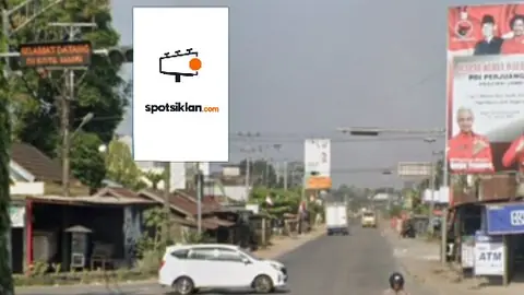 Baliho 4 × 6 m di Jl. Depati Purbo (Simpang Jembatan Aurduri), Jambi