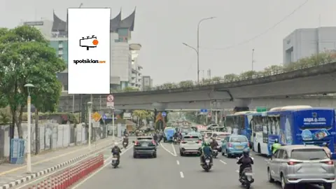 Billboard 10 × 5 m di Jl. Salemba Raya (Dari Pasar Kenari Menuju Matraman), Jakarta Pusat, DKI Jakarta