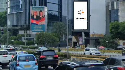 Billboard 5,5 × 11 m di Jl. Jenderal Sudirman (Menuju Agora), Jakarta Pusat, DKI Jakarta