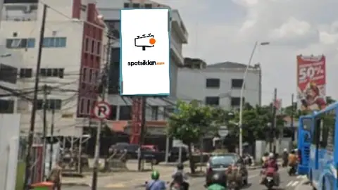 Billboard 10 × 5 m di Jl. Jatinegara Timur (Arah Dari Jl. Mataram Raya Menuju Kampung Melayu), Jakarta Timur, DKI Jakarta