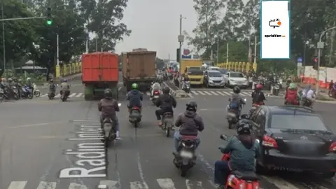 Billboard 4 × 8 m di Jl. Radin Inten 2 (Dari Jl. Radin Inten menuja Kalimalang), Jakarta Timur, DKI Jakarta