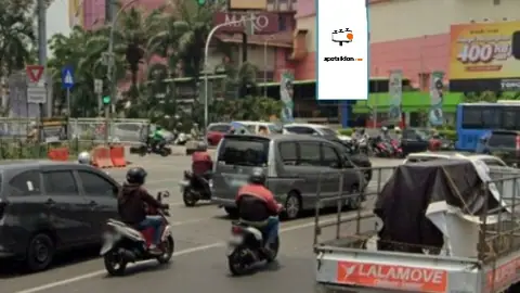 Billboard 5 × 10 m di Jl. Mayjend Sutoyo (PGC, Dari Kramat Jati ke Cawang), Jakarta Timur, DKI Jakarta