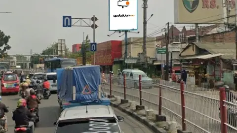 Baliho 4 × 6 m di Jl. Raya Bogor (Depan Gapura Rs. Kapolri), Jakarta Timur, DKI Jakarta