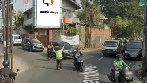 Baliho 4 × 6 m di Jl. Jambore (Dari Jambore menuju Cipayung), Jakarta Timur, DKI Jakarta