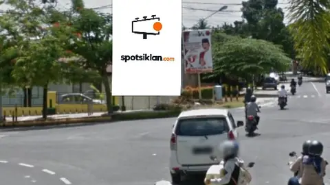 Baliho 6 × 4 m di Jl. Sultan Syahrir (arah Plasa Telkom Pangkalan Bun), Kotawaringin Barat, Kalimantan Tengah