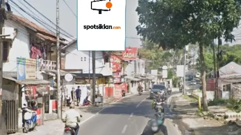Baliho 4 × 6 m di Jl. Kolonel Masturi (Arah Cisarua), Bandung Barat, Jawa Barat