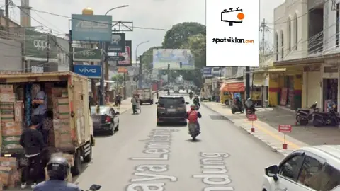 Baliho 4 × 6 m di Jl. Raya Lembang-Jayagiri (Arah Alun alun Lembang), Bandung Barat, Jawa Barat